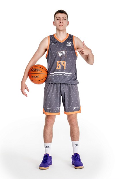 2 южноуральца участвуют в сборах мужской национальной команды по баскетболу 