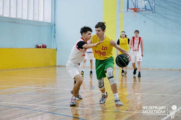 Определились победители первого зонального этапа «Локобаскета» 