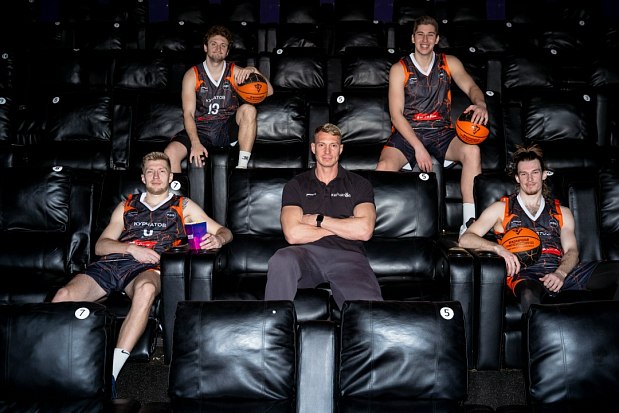 От боулинга до бильярда – медиадень, который зарядил всех энергией 