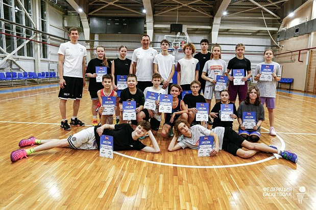«Благодаря таким лагерям и Челябинской области будущее баскетбола в надежных руках!» 