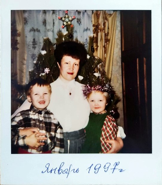 Спасибо маме и бабушке 