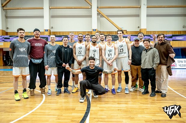 2 победы в Суперлиге 