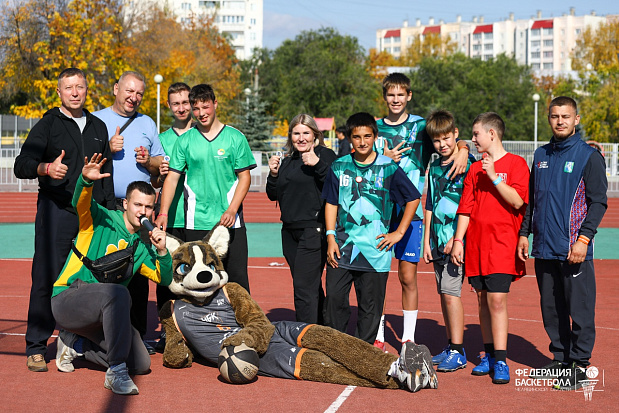 Баскетбол на футбольном турнире, 25 сентября 2025