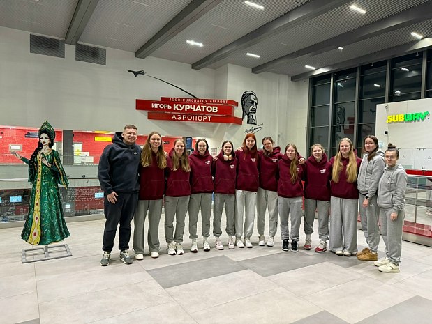 Сама хозяйка Медной горы поддержала «Славянку-ЧБК» перед выездом на «Финал восьми» 