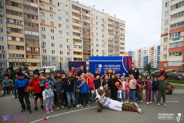 Баскетбол в каждый двор 18 августа 2024. ул. Шмакова, 15