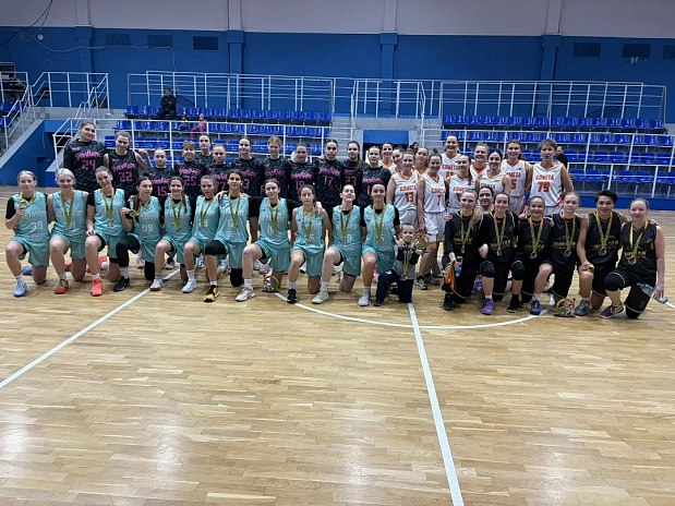 Магнитогорск забрал золото и серебро на женском Чемпионате области 